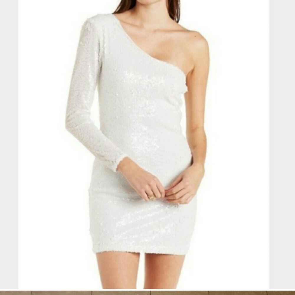 Dress - Picture 2 of 4